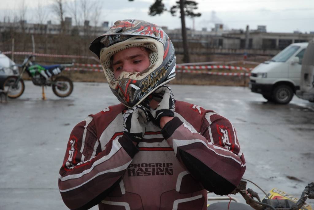 Šodien, 20. decembrī, "Laumas" trasē Liepājā notika "Laumas izaicinājuma kausa" sacensības motokrosā. Kvadriciklu klasē ar licencēm uzvarēja Mikus Neško. Otrais bija Ralfs Reinfelds, bet trešais - Kristaps Meģņelis. Kvadriciklu klasē bez...
Autors: Uldis Dobelis