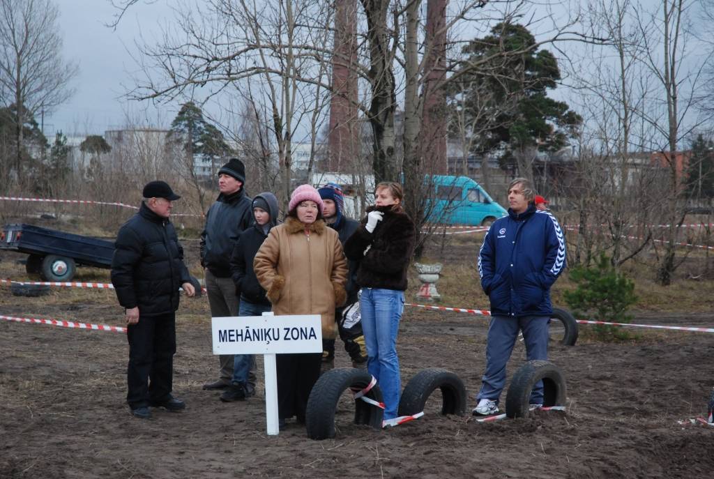 Šodien, 20. decembrī, "Laumas" trasē Liepājā notika "Laumas izaicinājuma kausa" sacensības motokrosā. Kvadriciklu klasē ar licencēm uzvarēja Mikus Neško. Otrais bija Ralfs Reinfelds, bet trešais - Kristaps Meģņelis. Kvadriciklu klasē bez...
Autors: Uldis Dobelis