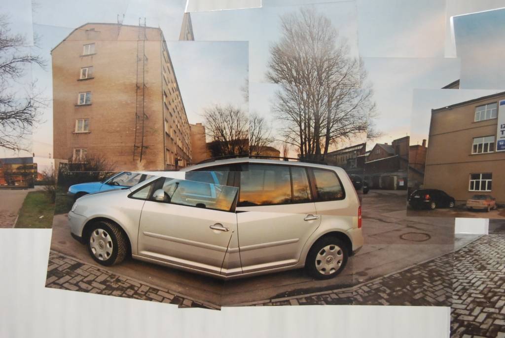 Liepājas Pētertirgus zivju pagrabā līdz 28. janvārim apskatāma Liepājas Universitātes (LiepU) Mākslas un dizaina katedras programmas „Jauno mediju māksla” (JMM) studentu II kursa foto izstāde „Pa kreisi no labās…”.

Tajā apkopoti darbi, ko...
Autors: Sarmīte Štrausa