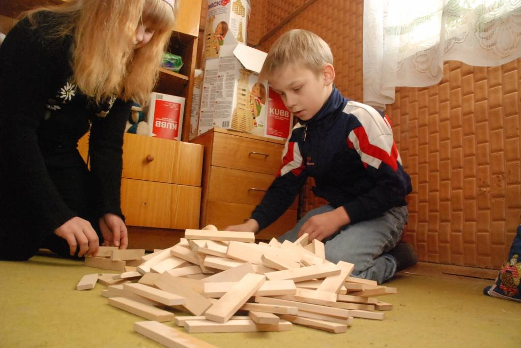 Sveču dienā, 2. februārī, jālej un jādedzina sveces, šo tradīciju jaunajai paaudzei atgādināja daudzbērnu ģimeņu biedrība „Dzērvīte”. 

„Dzērvītē” pirmā tikšanās jaunajā gadā notika sveču dienas priekšvakarā. Grobiņas radošā kluba „Efeja”...
Autors: Anita Kantāne