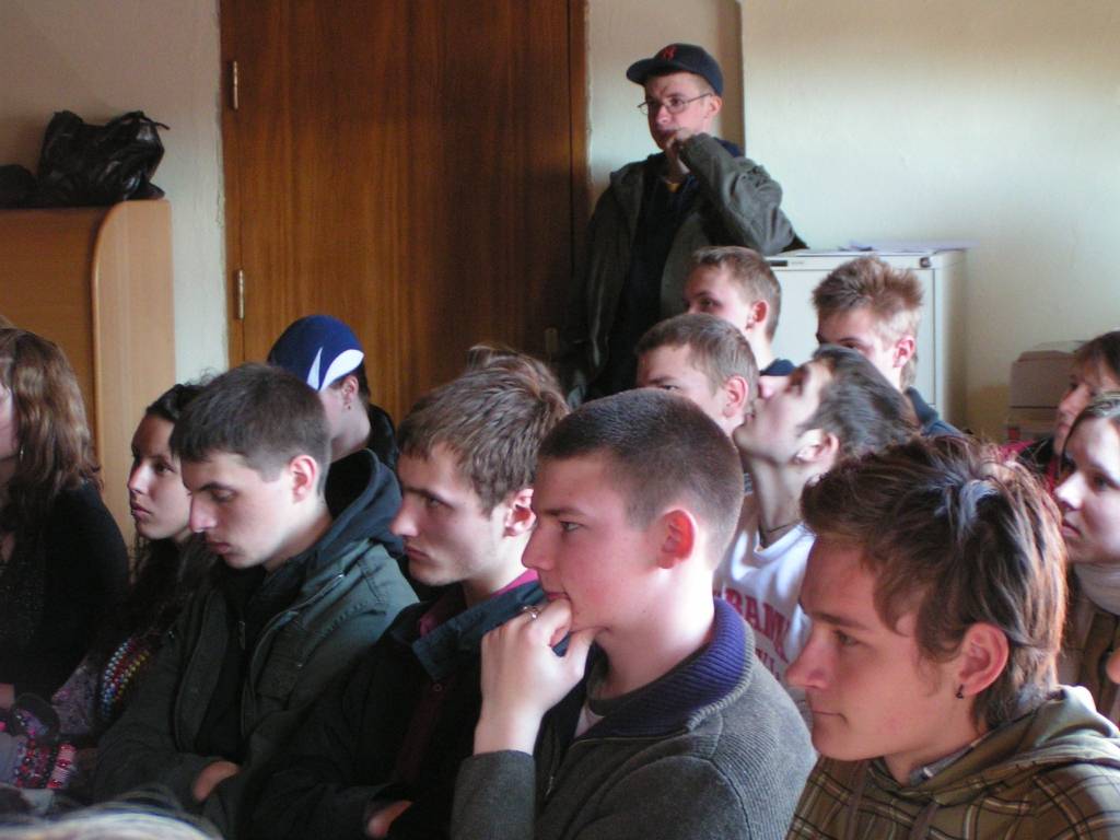 Ceturtdien EK “Europe Direct” informācijas centrā Liepājā notika seminārs skolēniem un studentiem “Mazie Eiropas veiksmes un bēdu stāsti”.

Četras studentes stāstīja par pieredzēto studiju un prakšu laikā kādā no ES dalībvalstu...
Autors: Iluta Dreimane