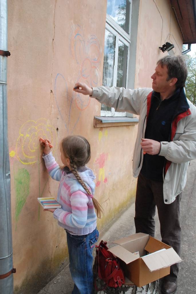 Vakar, 16. maijā, Pāvilosta ar daudzveidīgu pasākumu programmu nosvinēja savu 130. jubileju. 
Autors: "Rekurzeme", portāls