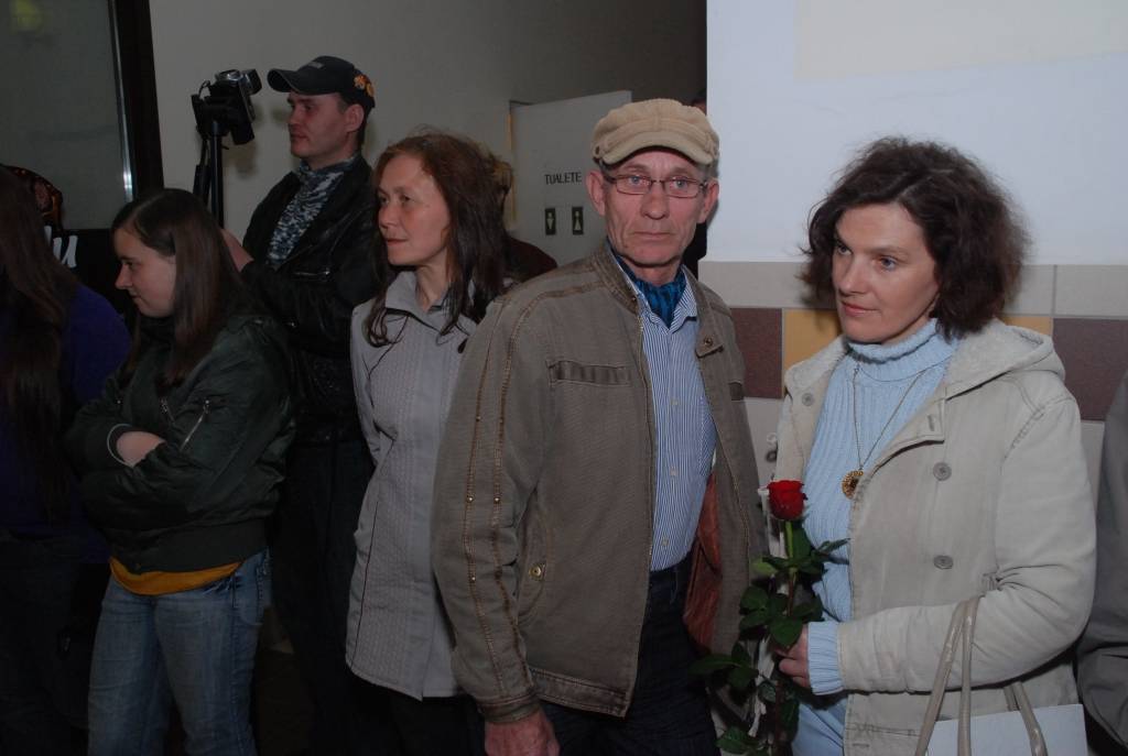 Vakar, 5. maijā, Liepājas dzelzceļa stacijas uzgaidāmajā zālē skatītāju vērtējumam tika nodota Liepājas Tautas mākslas un kultūras centra Jauniešu teātra studijas izrāde "Stacija", izrādes režisors – Juris Ločemelis.

Iestudējumam nav...
Autors: "Rekurzeme", portāls