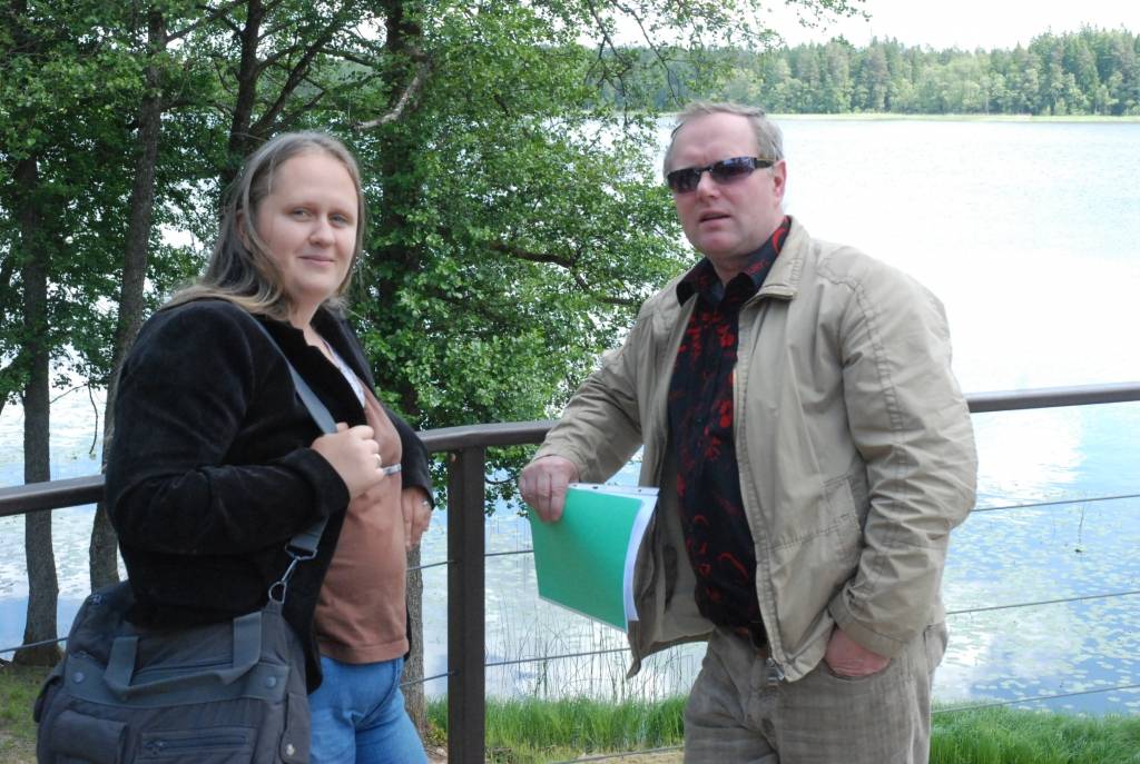 Liepājas rajona padome Jāņus ielīgoja pēc izbraukuma sēdes kempingā “Kurzemes pērle” Sepenes ezera krastā. 

Izbraukuma sēdē Kalvenes pagastā pārsvarā skanēja vadības pateicības vārdi par ieguldīto darbu gan Liepājas rajona padomes...
Autors: Iluta Dreimane
