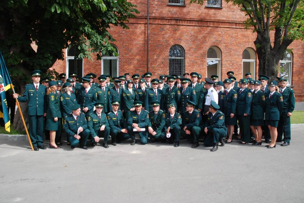 Šodien, 31. jūlijā, pulksten 11 uz pēdējo oficiālo pasākumu – svinīgo līniju – pulcējās Valsts Robežsardzes Liepājas pārvaldes darbinieki. Robežsargi izmantoja pēdējo iespēju kopā nofotografēties. Kā ziņots, tiek apvienotas Ventspils ar...
