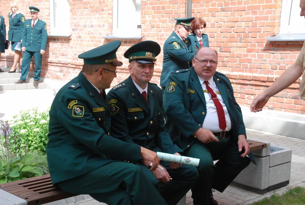 Šodien, 31. jūlijā, pulksten 11 uz pēdējo oficiālo pasākumu – svinīgo līniju – pulcējās Valsts Robežsardzes Liepājas pārvaldes darbinieki. Robežsargi izmantoja pēdējo iespēju kopā nofotografēties. Kā ziņots, tiek apvienotas Ventspils ar...