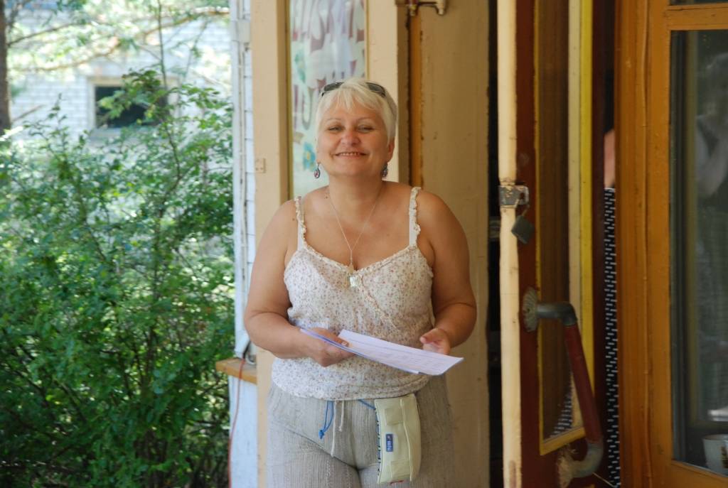 Četras dienas nedēļas nogalē Bernātos notika Sieviešu tiesību institūta organizēta nometne, kurā piedalījās 60 sievietes no visas Latvijas. Pieredzes un informācijas apmaiņa – viņas nosauc galvenos guvumus. Ne visas dalībnieces ir kādas...
Autors: Anita Platace