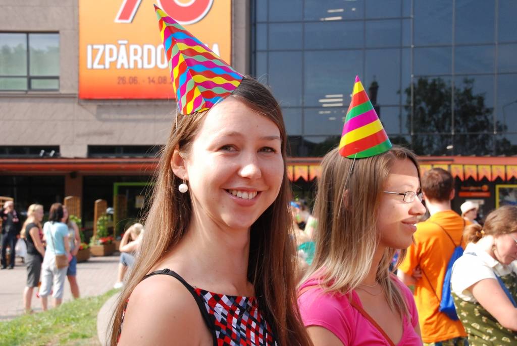 Šodien, 16. jūlijā, Liepājā pie tirdzniecības nama 