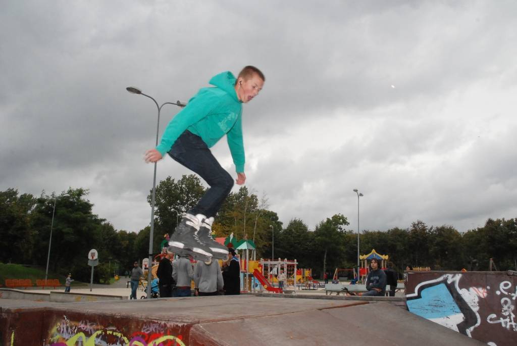Otrdien, 22. septembrī, Jūrmalas parkā norisinājās pēdējais Eiropas Mobilitātes nedēļas pasākums Liepājā. Jūrmalas parkā velosipēdisti rādīja trikus.