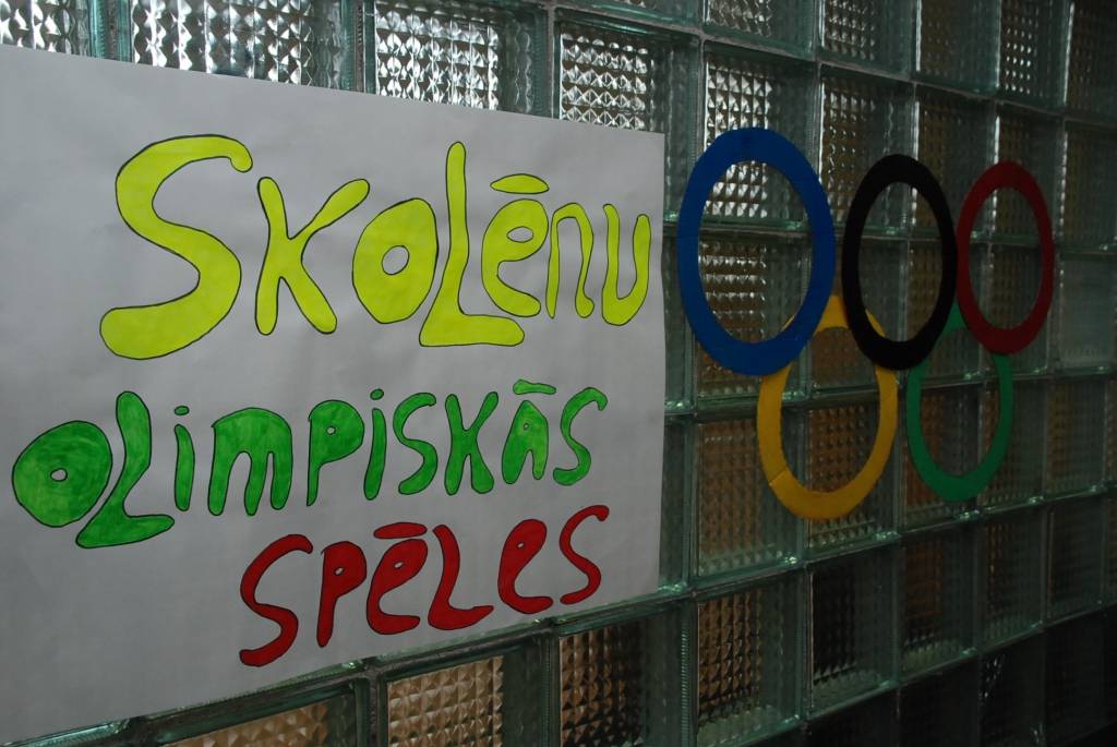 “Sākumā domājām – būs garlaicīgas lekcijas. Bet viss izrādījās tik interesanti, bija tik daudz praktiski jādarbojas!” pēc iesaistīšanās jauno līderu apmācības programmā “Dreams+Teams” teic Grobiņas ģimnāzijas audzēkņi.

Lai parādītu, ko...
Autors: Iluta Dreimane