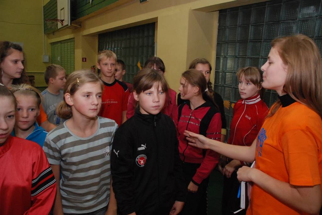 “Sākumā domājām – būs garlaicīgas lekcijas. Bet viss izrādījās tik interesanti, bija tik daudz praktiski jādarbojas!” pēc iesaistīšanās jauno līderu apmācības programmā “Dreams+Teams” teic Grobiņas ģimnāzijas audzēkņi.

Lai parādītu, ko...
Autors: Iluta Dreimane