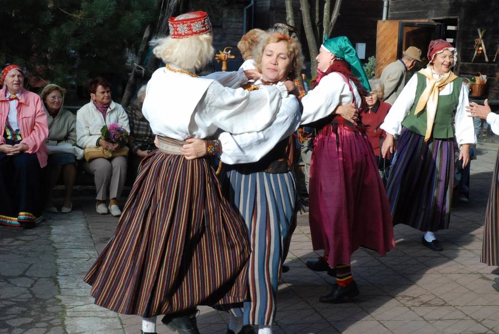 Otrdien, 29. septembrī, Liepājas folkloras centrā "Namīns" tika svinēta Miķeļdiena.
Autors: Uldis Dobelis