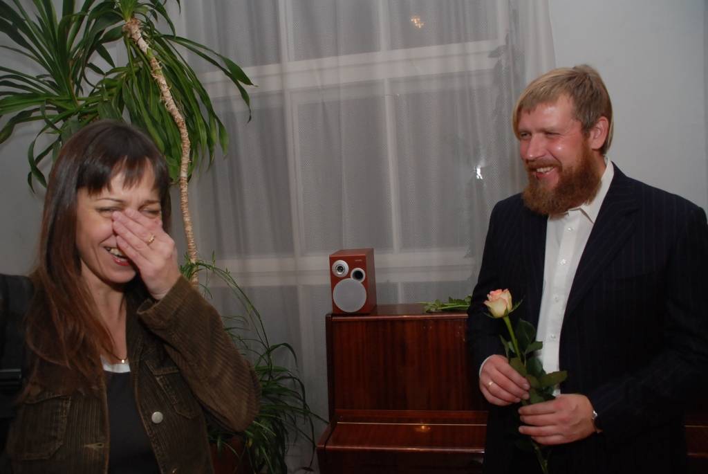 Piektdien, 27. novembrī, Liepājas muzejā atklāja Miķeļa Fišera personālizstādi "Kosmoss kļūdas nepiedod". Izstādē skatāma mākslinieka jaunāko darbu sērija "El Cosmos no perdona las faltas", kas veltīta kosmosa izpētes problemātikai, kā arī...