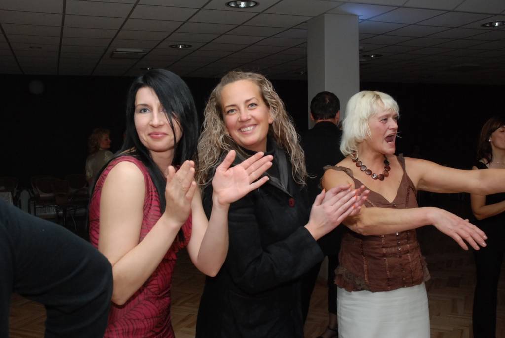 17. novembra vakarā balle notika Liepājas Olimpiskā centra Tango zālē. Balli spēlē grupa "Veldze", balli organizēja biedrība "Kultūras aktīvistu apvienība "OPĀ"".