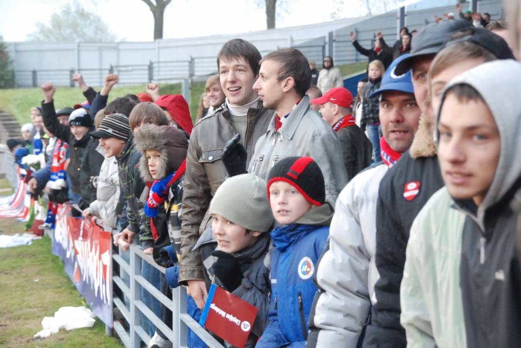 Latvijas futbola čempionāta - "LMT Virslīgas" - mačā svētdien klubs "Liepājas metalurgs" savā laukumā cīnījās neizšķirti 1:1 (0:1) ar pēdējo trīs sezonu valsts čempionvienību "Ventspils", jau priekšpēdējā spēļu kārtā nodrošinot Latvijas...