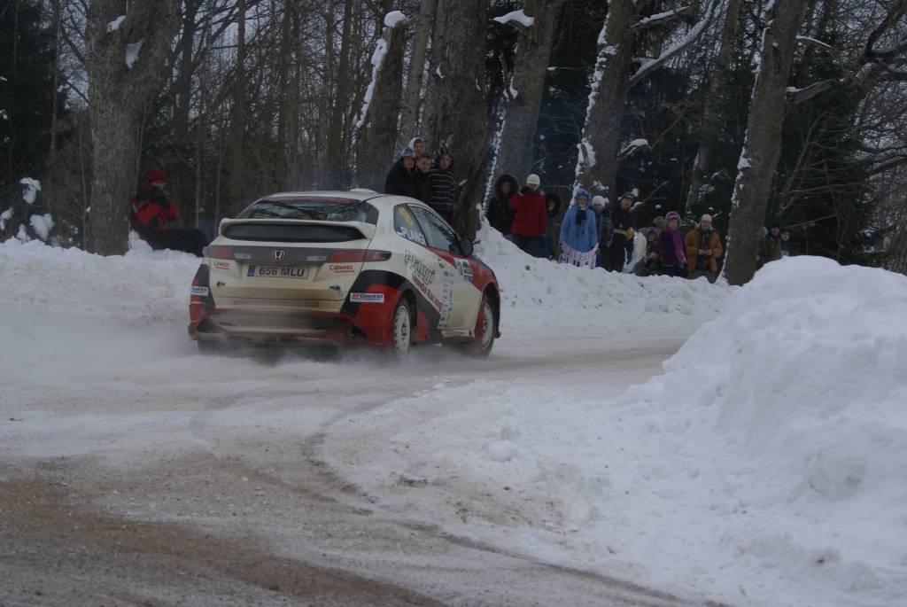13. un 14. februārī Gulbenes apkaimes ceļos notika Latvijas autorallija čempionāta otrais posms - rallijs "Sarma 2010". Tajā uz starta izgāja vairāk nekā 100 ekipāžas, uzvarētājus noskaidrojot lielajā rallijā, rallijsprintā un...
Autors: Uldis Dobelis
