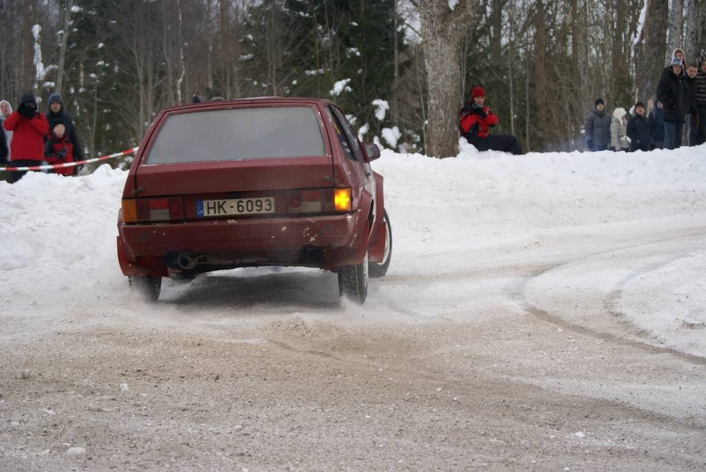 13. un 14. februārī Gulbenes apkaimes ceļos notika Latvijas autorallija čempionāta otrais posms - rallijs "Sarma 2010". Tajā uz starta izgāja vairāk nekā 100 ekipāžas, uzvarētājus noskaidrojot lielajā rallijā, rallijsprintā un...
Autors: Uldis Dobelis