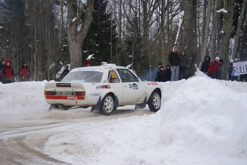 13. un 14. februārī Gulbenes apkaimes ceļos notika Latvijas autorallija čempionāta otrais posms - rallijs "Sarma 2010". Tajā uz starta izgāja vairāk nekā 100 ekipāžas, uzvarētājus noskaidrojot lielajā rallijā, rallijsprintā un...
Autors: Uldis Dobelis
