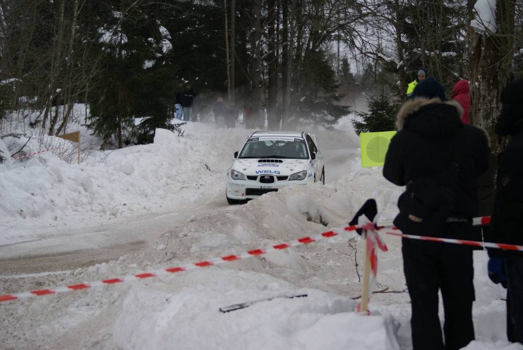 13. un 14. februārī Gulbenes apkaimes ceļos notika Latvijas autorallija čempionāta otrais posms - rallijs "Sarma 2010". Tajā uz starta izgāja vairāk nekā 100 ekipāžas, uzvarētājus noskaidrojot lielajā rallijā, rallijsprintā un...
Autors: Uldis Dobelis
