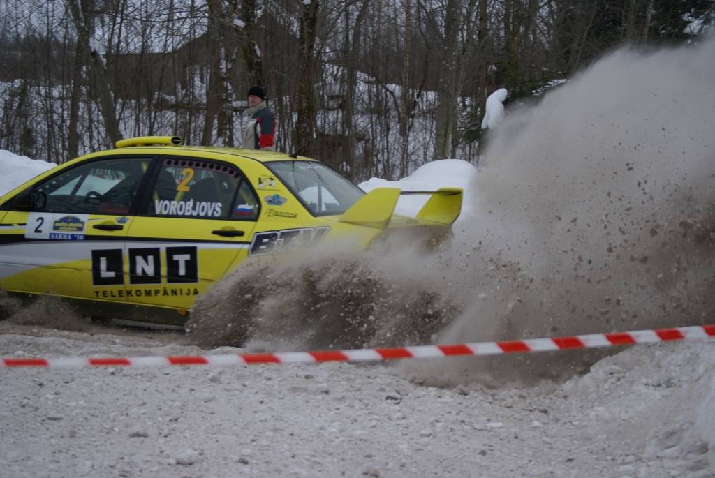 13. un 14. februārī Gulbenes apkaimes ceļos notika Latvijas autorallija čempionāta otrais posms - rallijs "Sarma 2010". Tajā uz starta izgāja vairāk nekā 100 ekipāžas, uzvarētājus noskaidrojot lielajā rallijā, rallijsprintā un...
Autors: Uldis Dobelis