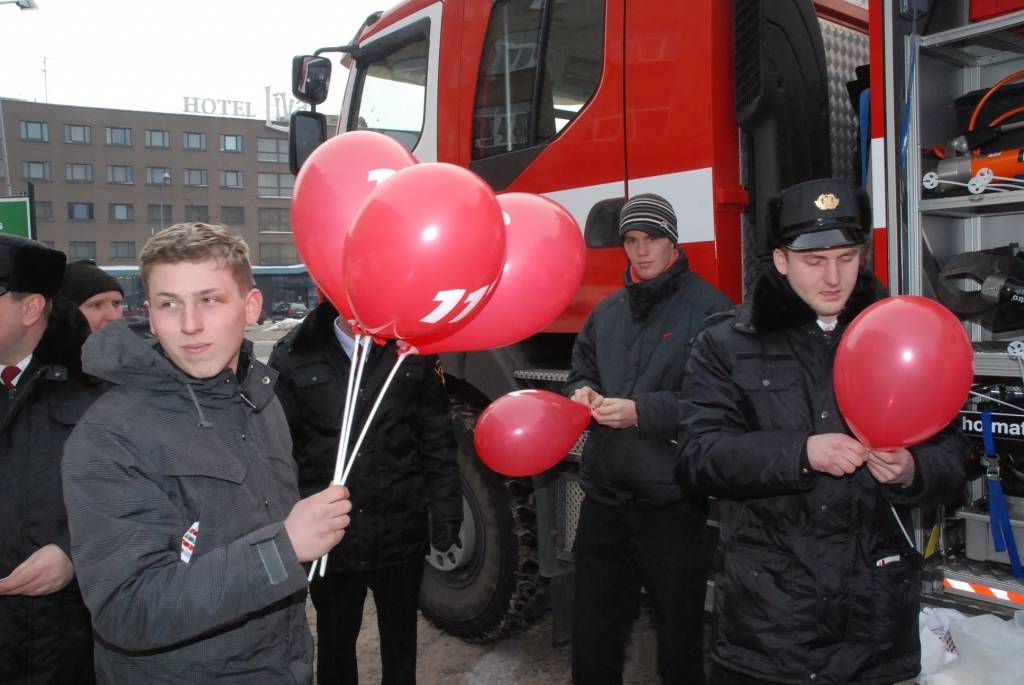 Šodien, 11. februārī, tāpat kā visā Eiropā, arī Liepājā tika atzīmēta "112" diena. To organizēja Valsts ugunsdzēsības un glābšanas dienests kopā ar Valsts policiju, Pašvaldības policiju, Neatliekamās medicīniskās palīdzības dienestu,...