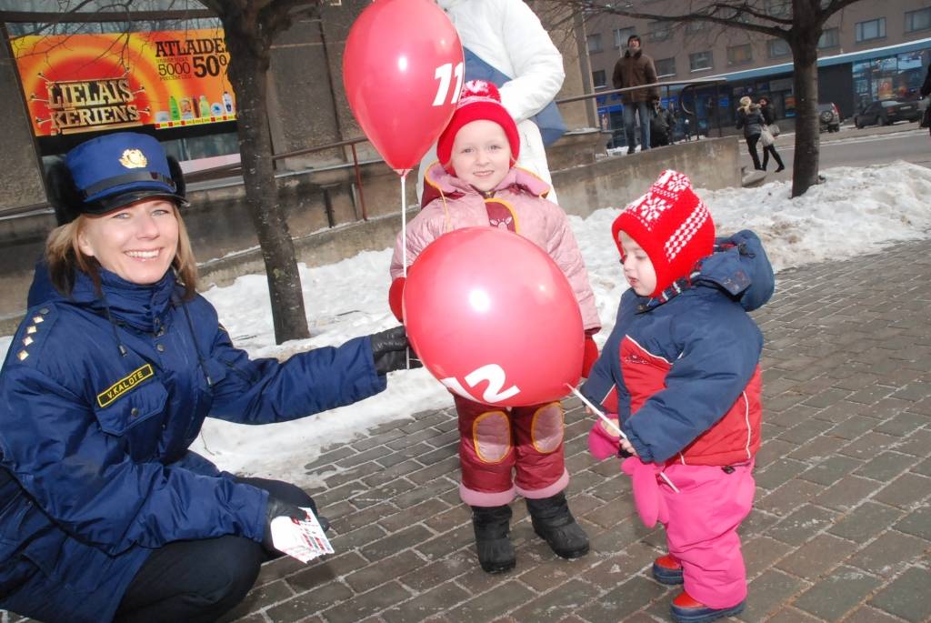 Šodien, 11. februārī, tāpat kā visā Eiropā, arī Liepājā tika atzīmēta "112" diena. To organizēja Valsts ugunsdzēsības un glābšanas dienests kopā ar Valsts policiju, Pašvaldības policiju, Neatliekamās medicīniskās palīdzības dienestu,...
