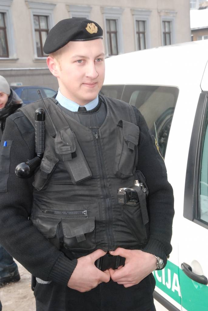 Šodien, 11. februārī, tāpat kā visā Eiropā, arī Liepājā tika atzīmēta "112" diena. To organizēja Valsts ugunsdzēsības un glābšanas dienests kopā ar Valsts policiju, Pašvaldības policiju, Neatliekamās medicīniskās palīdzības dienestu,...