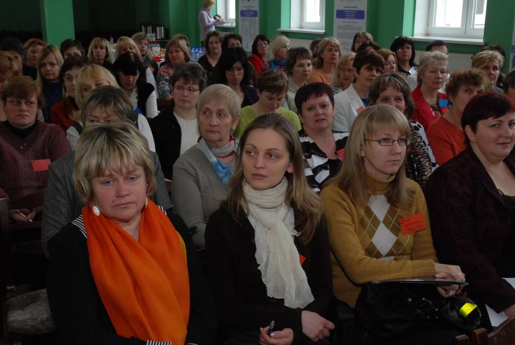 Līdz 2011. gada augustam Latvijā risināsies Eiropas Sociālā fonda projekta “Dabaszinātnes un matemātika” aktivitātes. Projekta gaitā skolotāji mācās pielāgot mācību metodes mūsdienu prasībām, pievēršot pastiprinātu uzmanību radošai...
Autors: Iluta Dreimane
