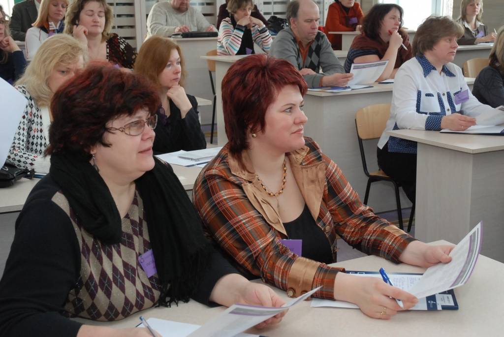 Līdz 2011. gada augustam Latvijā risināsies Eiropas Sociālā fonda projekta “Dabaszinātnes un matemātika” aktivitātes. Projekta gaitā skolotāji mācās pielāgot mācību metodes mūsdienu prasībām, pievēršot pastiprinātu uzmanību radošai...
Autors: Iluta Dreimane