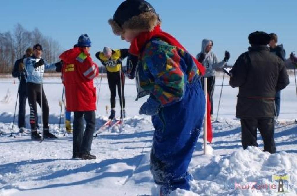 Lažas pagasta viesu namā “Lejasraķi” 6. martā notika slēpotāju svētki, ziemas sporta inventāra izpārdošana un konsultācijas.
Autors: ReKurZeme, portāls