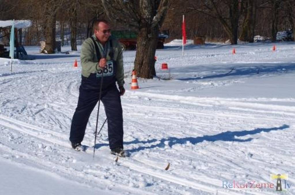 Lažas pagasta viesu namā “Lejasraķi” 6. martā notika slēpotāju svētki, ziemas sporta inventāra izpārdošana un konsultācijas.
Autors: ReKurZeme, portāls