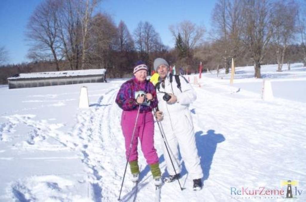 Lažas pagasta viesu namā “Lejasraķi” 6. martā notika slēpotāju svētki, ziemas sporta inventāra izpārdošana un konsultācijas.
Autors: ReKurZeme, portāls