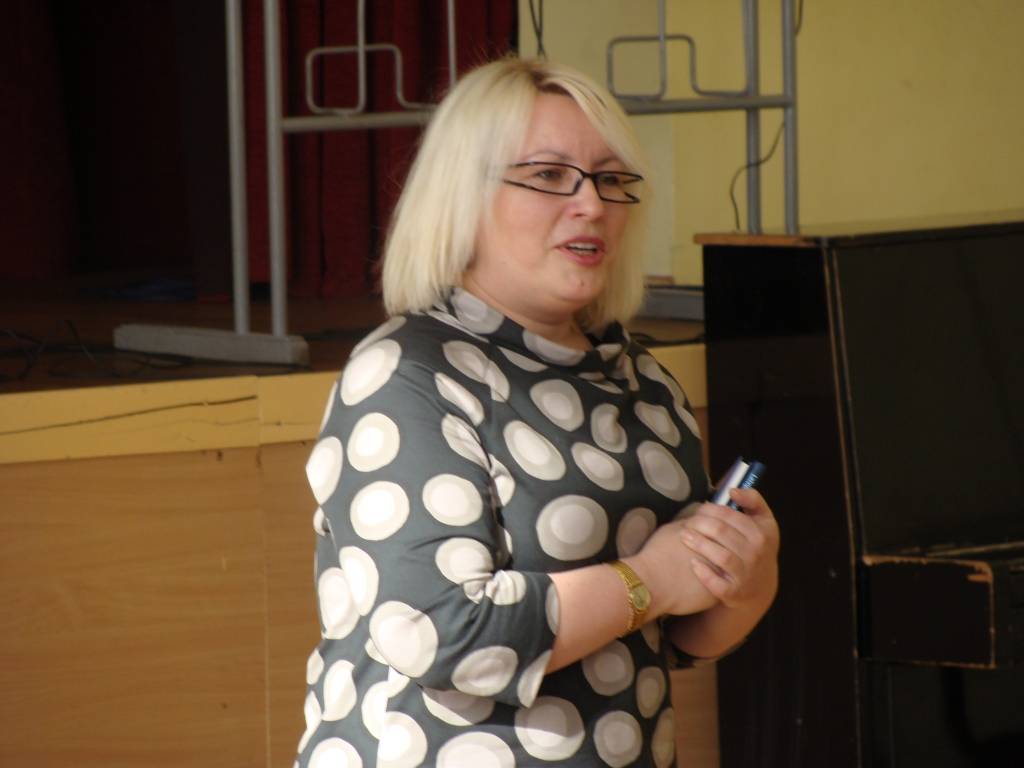 Šodien, 8. martā, visas Sieviešu tiesību institūta Gada balvas nominantes devušās uz Rīgu, lai apmeklētu pieņemšanu, ko Eiropas Parlamenta informācijas birojs Latvijā un Sieviešu tiesību institūts organizē Starptautiskās Sieviešu dienas...
Autors: ReKurZeme, portāls