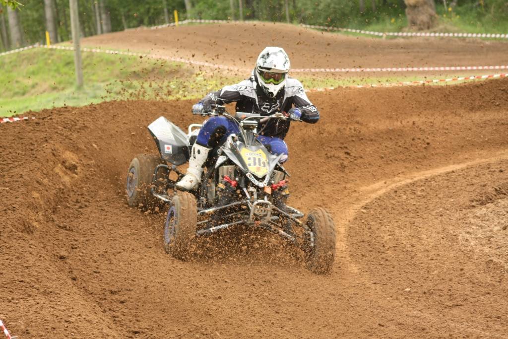 "Battery Superkausa 2010" otrais posms 23. maijā notika Misiņkalna mototrasē Aizputē.