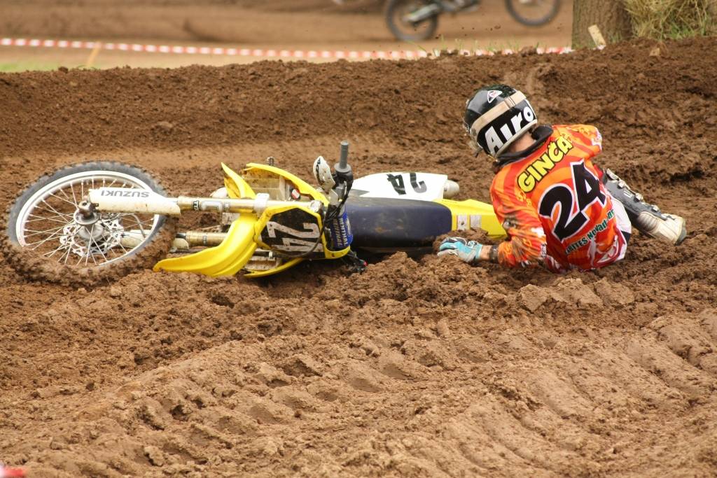"Battery Superkausa 2010" otrais posms 23. maijā notika Misiņkalna mototrasē Aizputē.