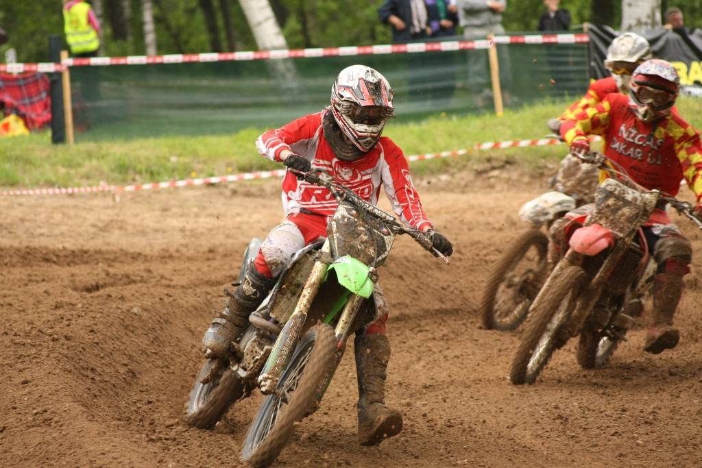 "Battery Superkausa 2010" otrais posms 23. maijā notika Misiņkalna mototrasē Aizputē.