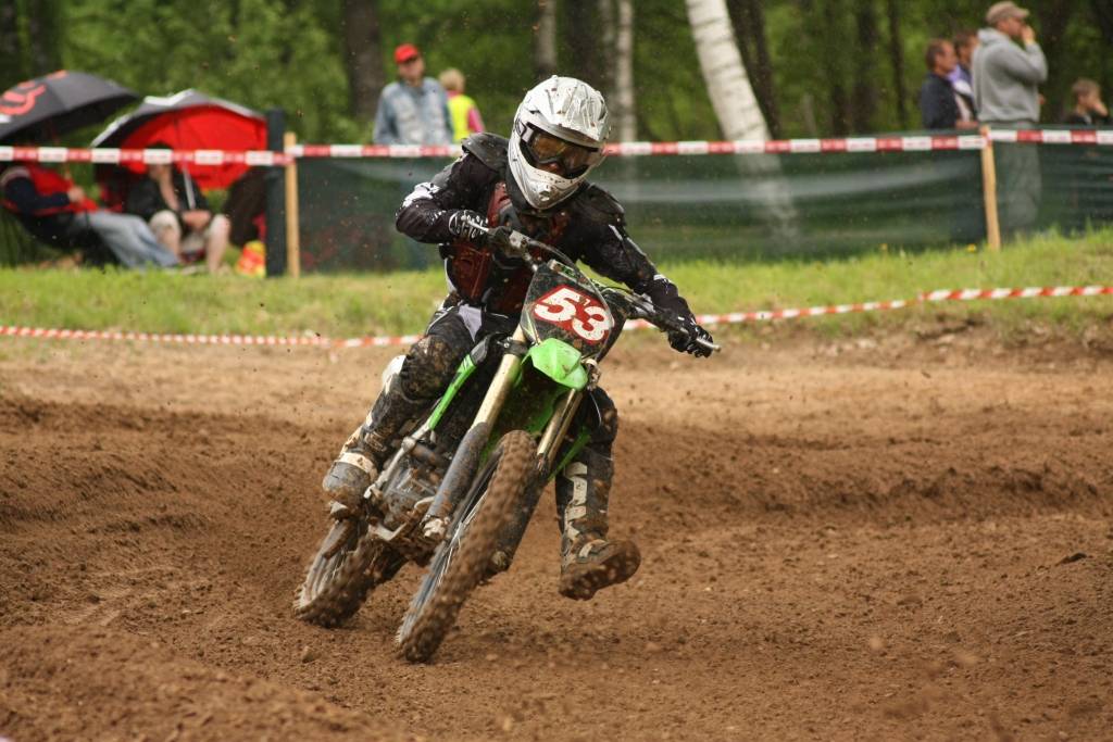 "Battery Superkausa 2010" otrais posms 23. maijā notika Misiņkalna mototrasē Aizputē.