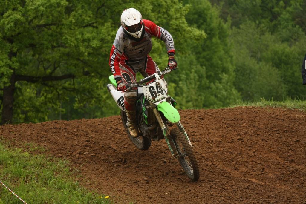 "Battery Superkausa 2010" otrais posms 23. maijā notika Misiņkalna mototrasē Aizputē.