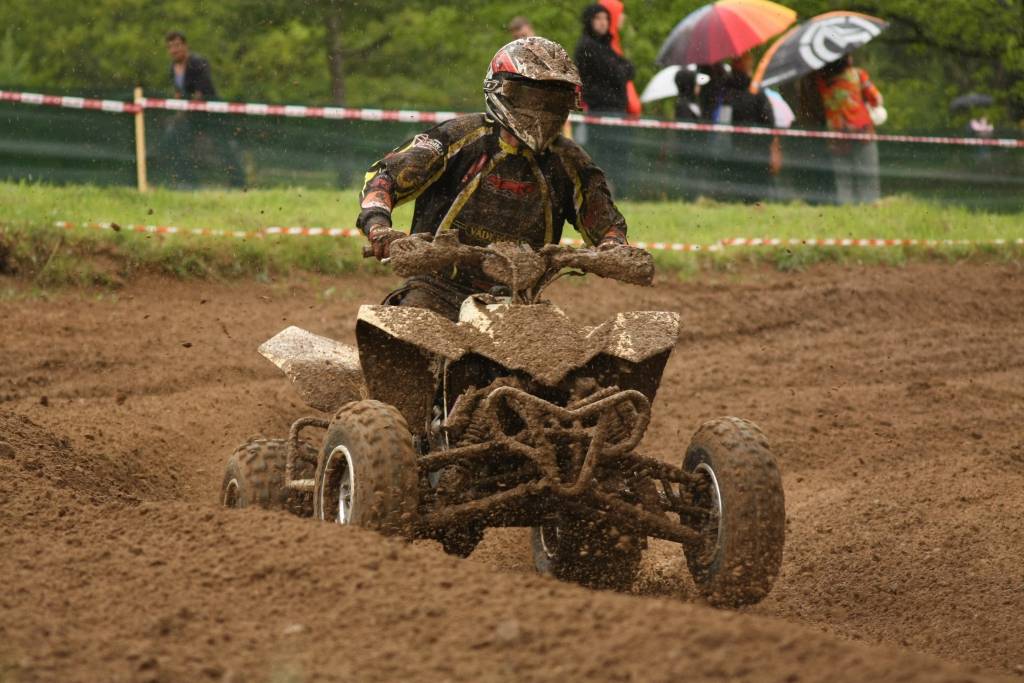 "Battery Superkausa 2010" otrais posms 23. maijā notika Misiņkalna mototrasē Aizputē.