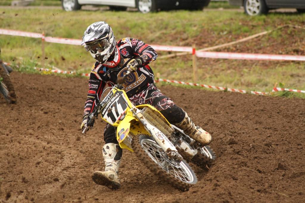 "Battery Superkausa 2010" otrais posms 23. maijā notika Misiņkalna mototrasē Aizputē.
