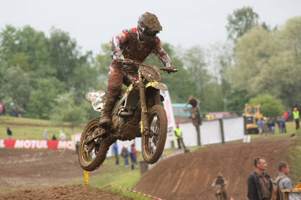 "Battery Superkausa 2010" otrais posms 23. maijā notika Misiņkalna mototrasē Aizputē.
