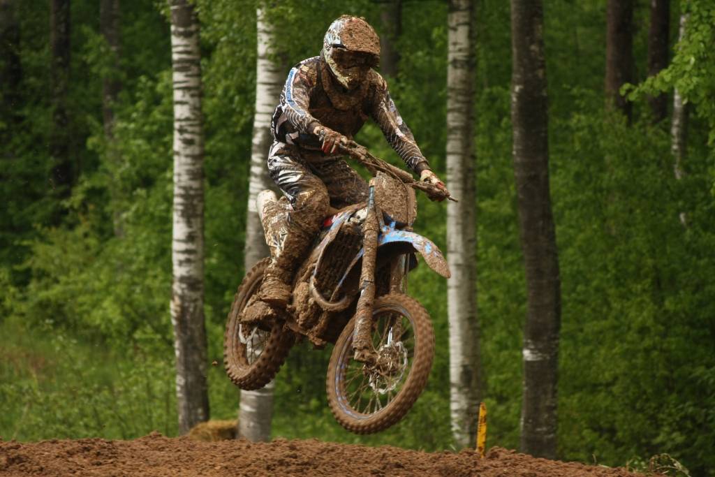 "Battery Superkausa 2010" otrais posms 23. maijā notika Misiņkalna mototrasē Aizputē.