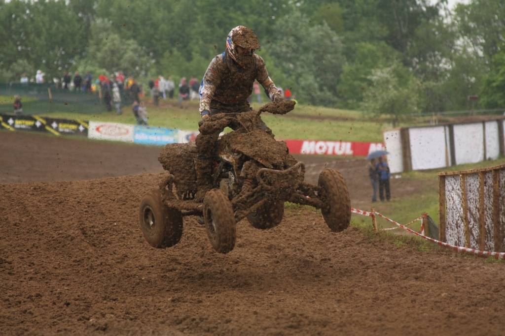 "Battery Superkausa 2010" otrais posms 23. maijā notika Misiņkalna mototrasē Aizputē.