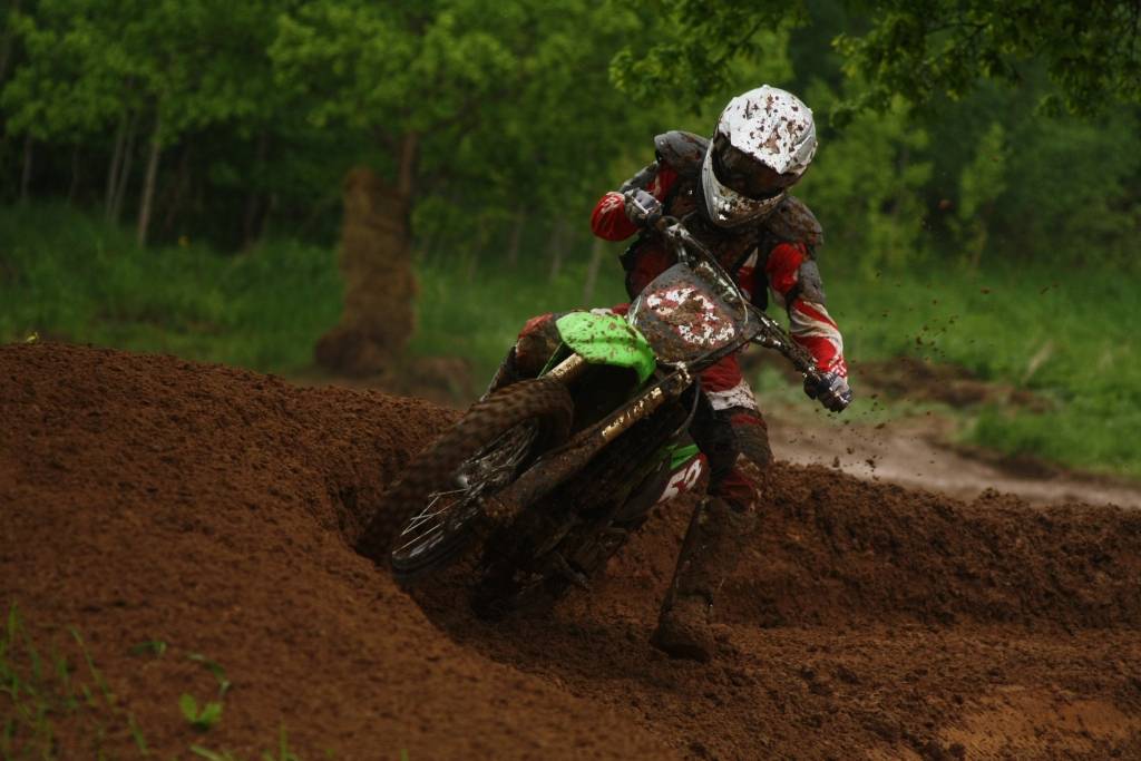 "Battery Superkausa 2010" otrais posms 23. maijā notika Misiņkalna mototrasē Aizputē.