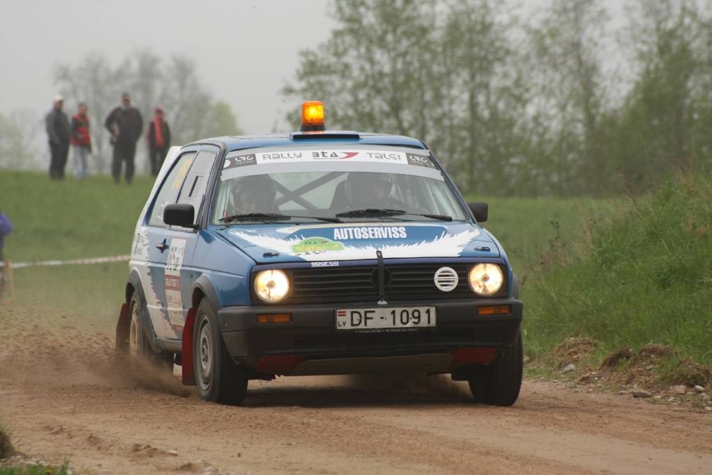 Bildes no Latvijas autorallija čempionāta trešā posma - rallija "BTA Rally Talsi 2010", kas 15. un 16. maijā notika Talsu apkārtnes ceļos.