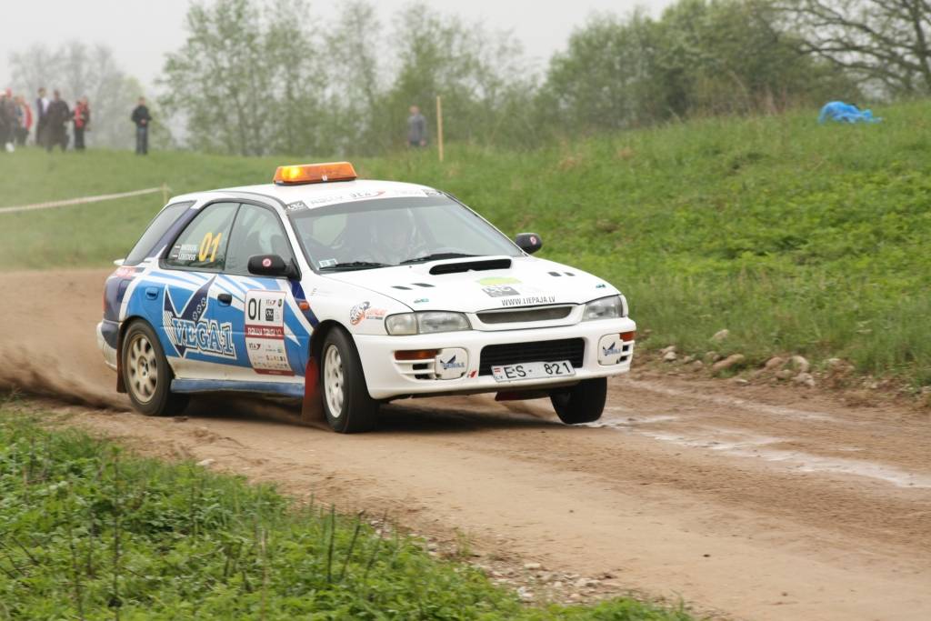 Bildes no Latvijas autorallija čempionāta trešā posma - rallija "BTA Rally Talsi 2010", kas 15. un 16. maijā notika Talsu apkārtnes ceļos.