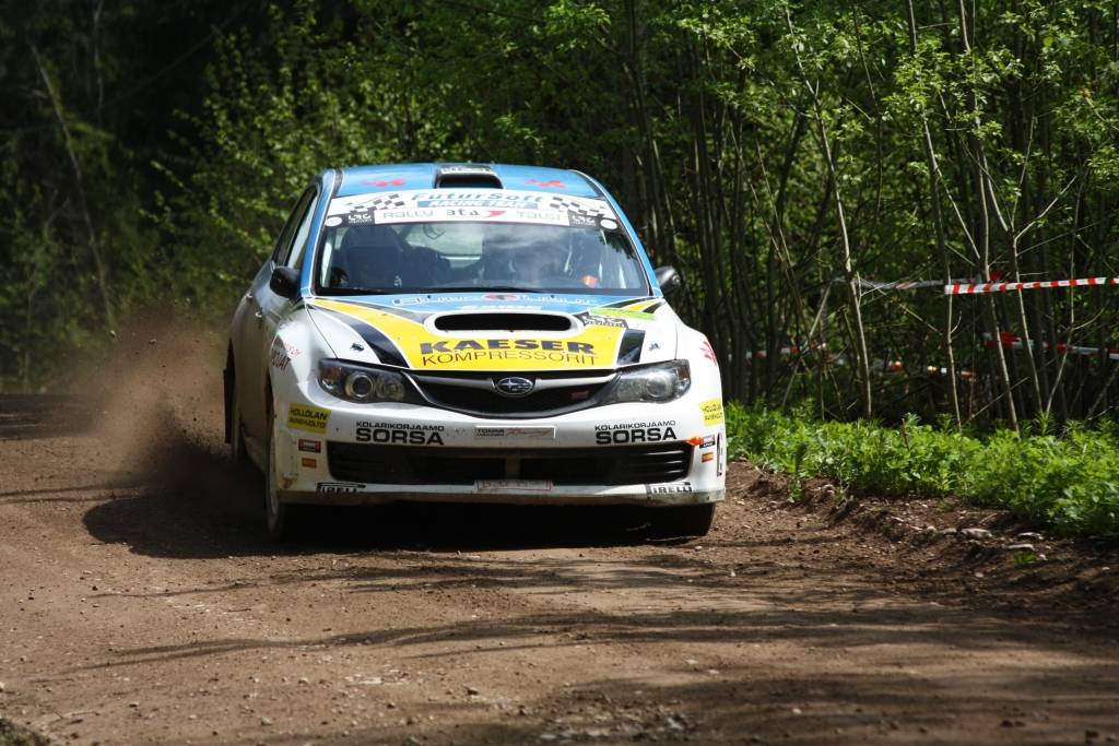 Bildes no Latvijas autorallija čempionāta trešā posma - rallija "BTA Rally Talsi 2010", kas 15. un 16. maijā notika Talsu apkārtnes ceļos.