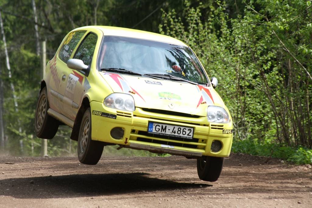 Bildes no Latvijas autorallija čempionāta trešā posma - rallija "BTA Rally Talsi 2010", kas 15. un 16. maijā notika Talsu apkārtnes ceļos.