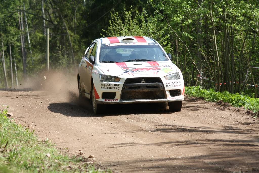 Bildes no Latvijas autorallija čempionāta trešā posma - rallija "BTA Rally Talsi 2010", kas 15. un 16. maijā notika Talsu apkārtnes ceļos.