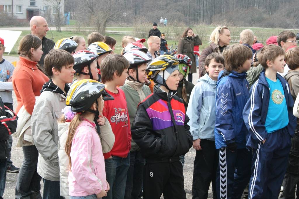 Aizputes, Grobiņas, Priekules, Rucavas un Liepājas skolu bērni Liepājā sacenšas Jauno satiksmes dalībnieku foruma Liepājas pilsētas un novadu sacensību posmā.
Autors: Uldis Dobelis
